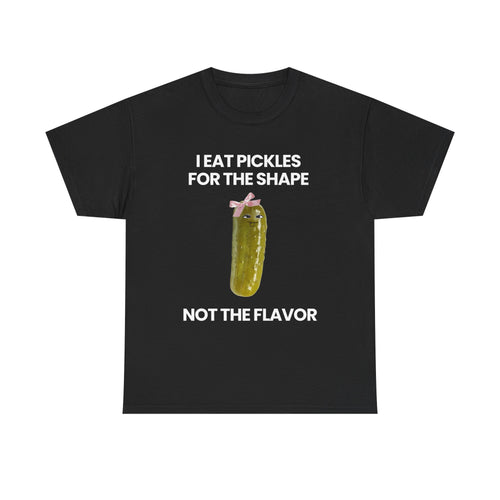 I eat Pickles | T-Shirt